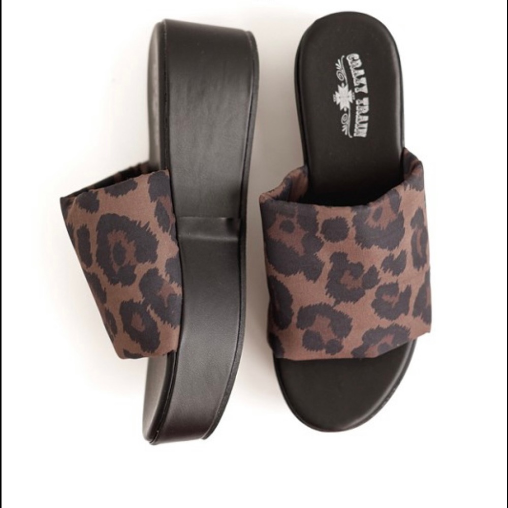 NWT! CrAzY TrAiN 90s Platty Leopard Shoe! ππ - Picture 2 of 5